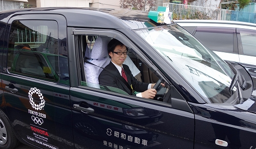 最年少の新人乗務員さんが新型車両で乗務開始!!