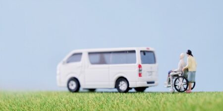 福祉タクシーとは？利用条件や介護タクシーとの違いを紹介