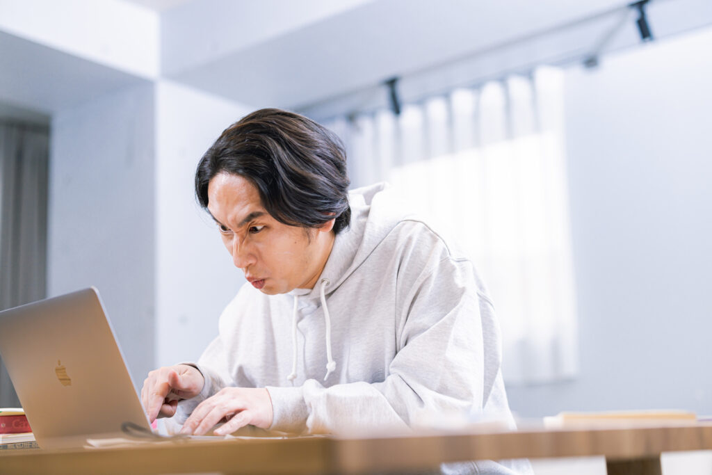 タクシードライバーに必要な運転免許とは?種類や勉強方法を紹介 タクシーメディア