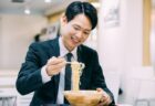 タクシー運転手さん！美味しいお店教えて…！食通が多いタクシー運転手の【お昼事情】とは？