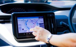 諸刃の剣！？タクシー営業に欠かせないカーナビと運転手との“関係(距離感)”とは？