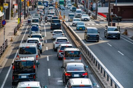 タクシー運転手の素朴な疑問…11〜12月の運転は要注意！交通量が増産するワケとは？